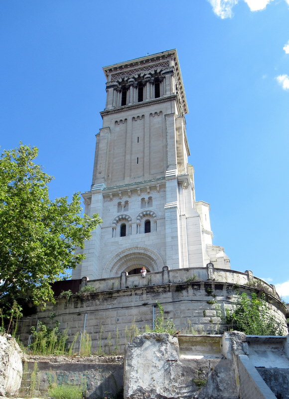 Valence, cathédrale Saint-Apollinaire, clocher néoroman